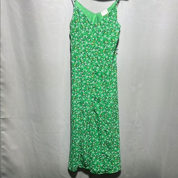 Sienna Sky Dresses & Skirts - Sienna sky green floral dress size small